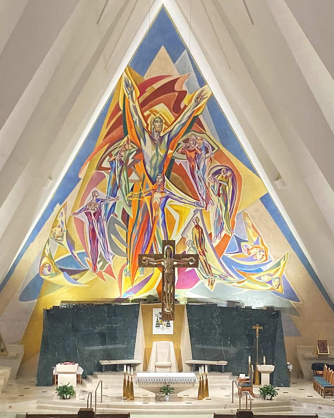 Guardian Angel Cathedral alter