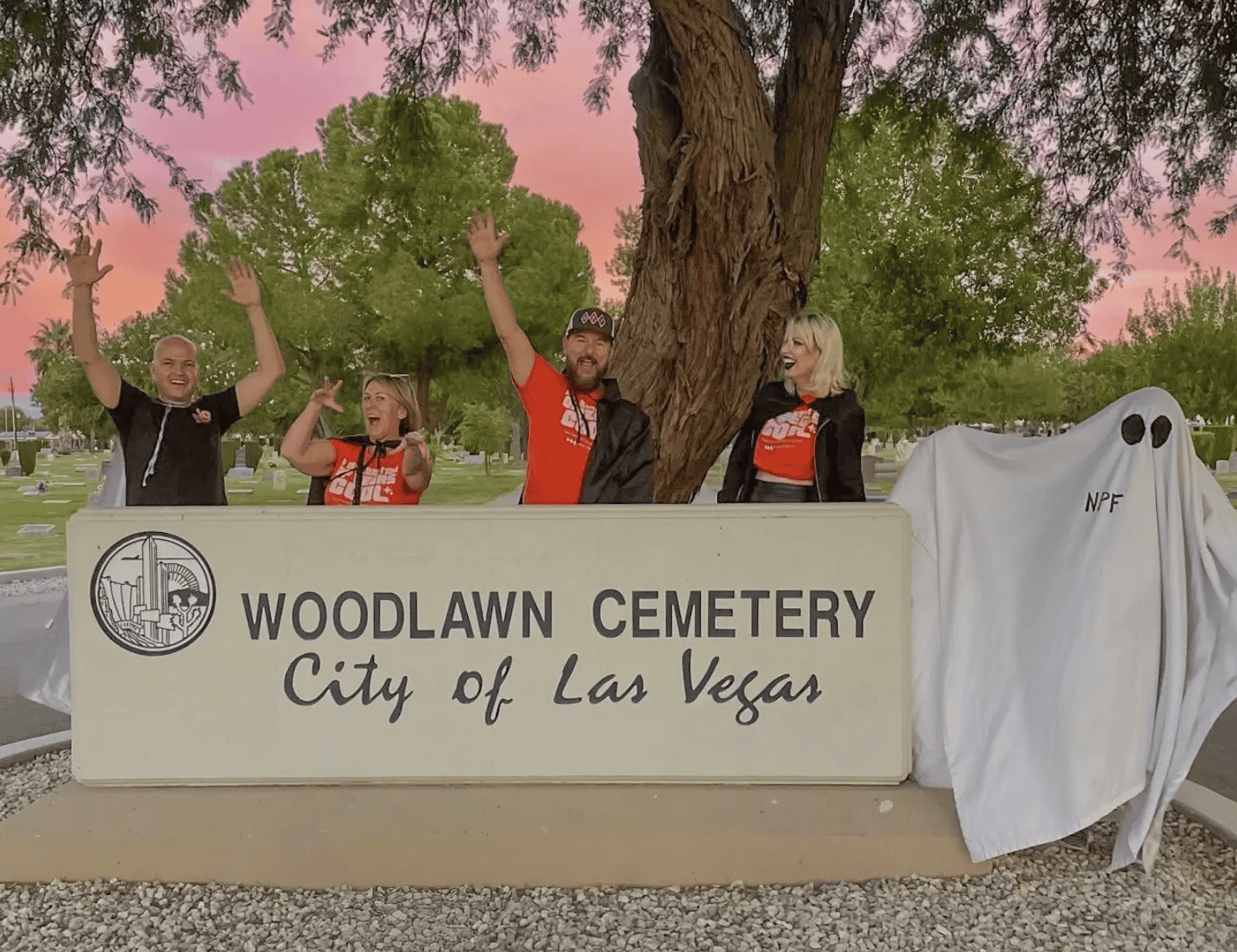Woodlawn Cemetery Volunteers